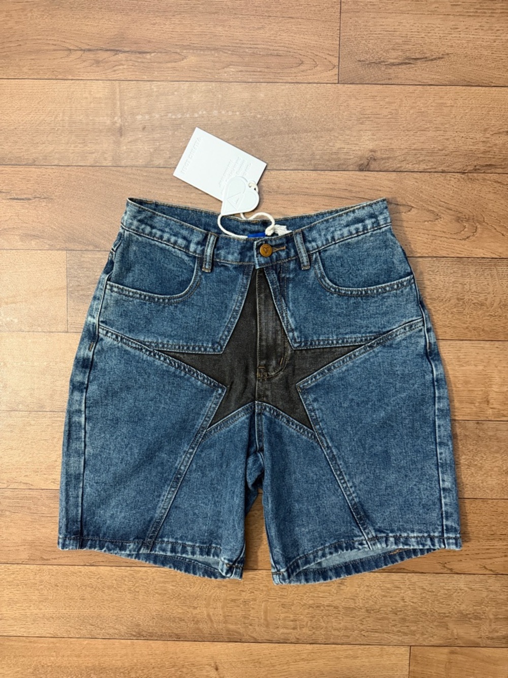 Aelfric Eden Size 28 Unisex Star Patchwork Jorts Streetwear Trendy Shorts NWT
